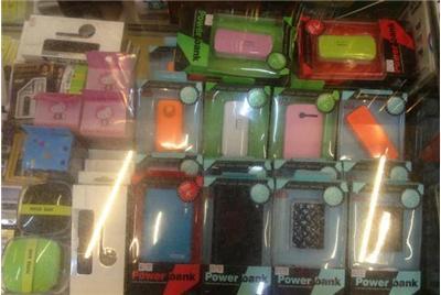 全新廠家直銷移動電源及零售批發服務——廣州海珠區南石頭二手手機與食品業務